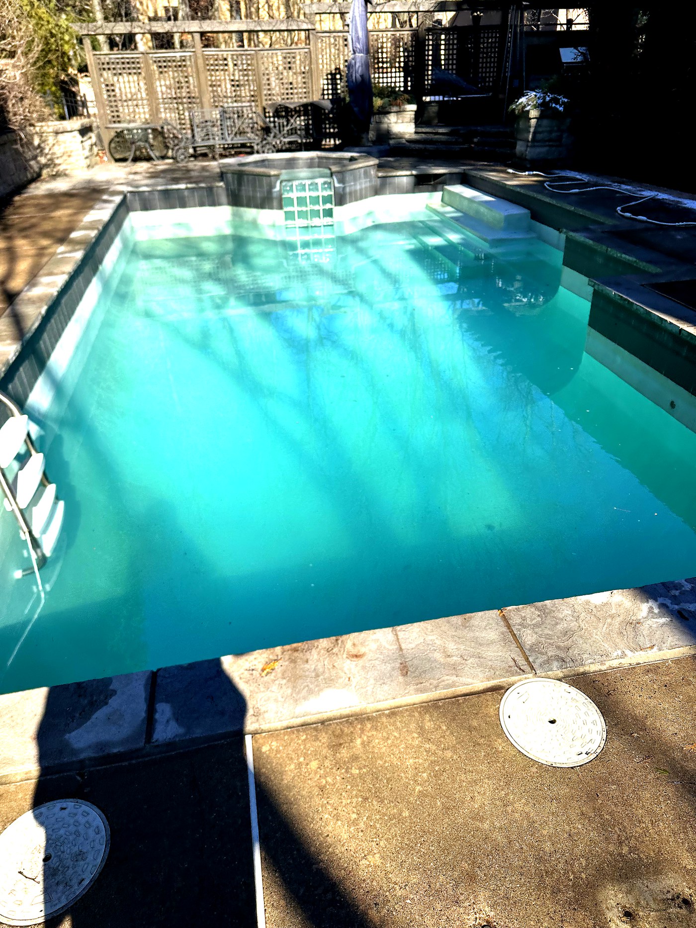 Large pool and spa after service